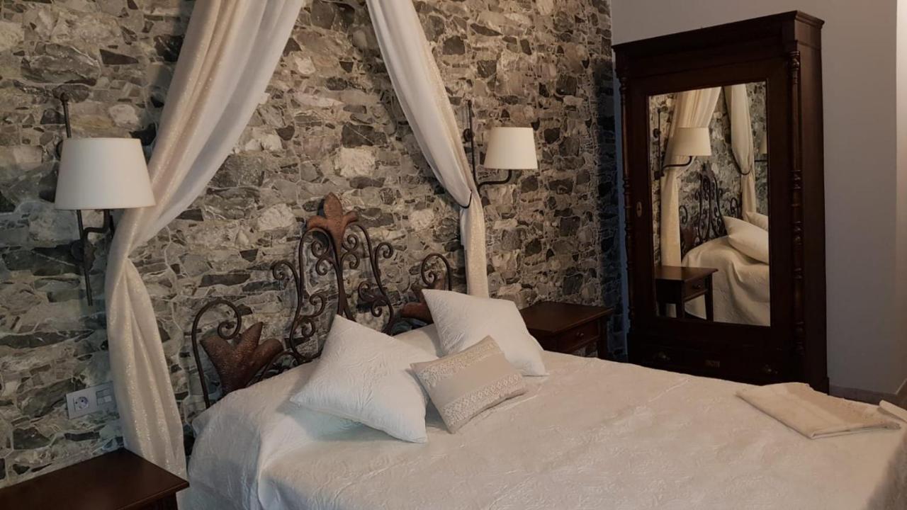 Casa Rural La Puerta Del Rio Lobos San Leonardo de Yagüe Exteriér fotografie