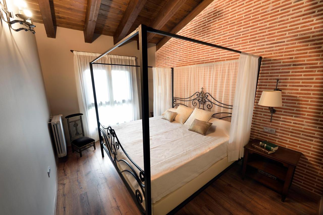 Casa Rural La Puerta Del Rio Lobos San Leonardo de Yagüe Exteriér fotografie